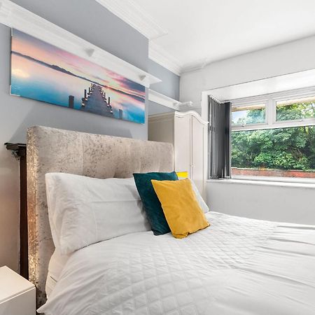 Hilltop Place Suites Near Meadowhall Σέφιλντ Εξωτερικό φωτογραφία