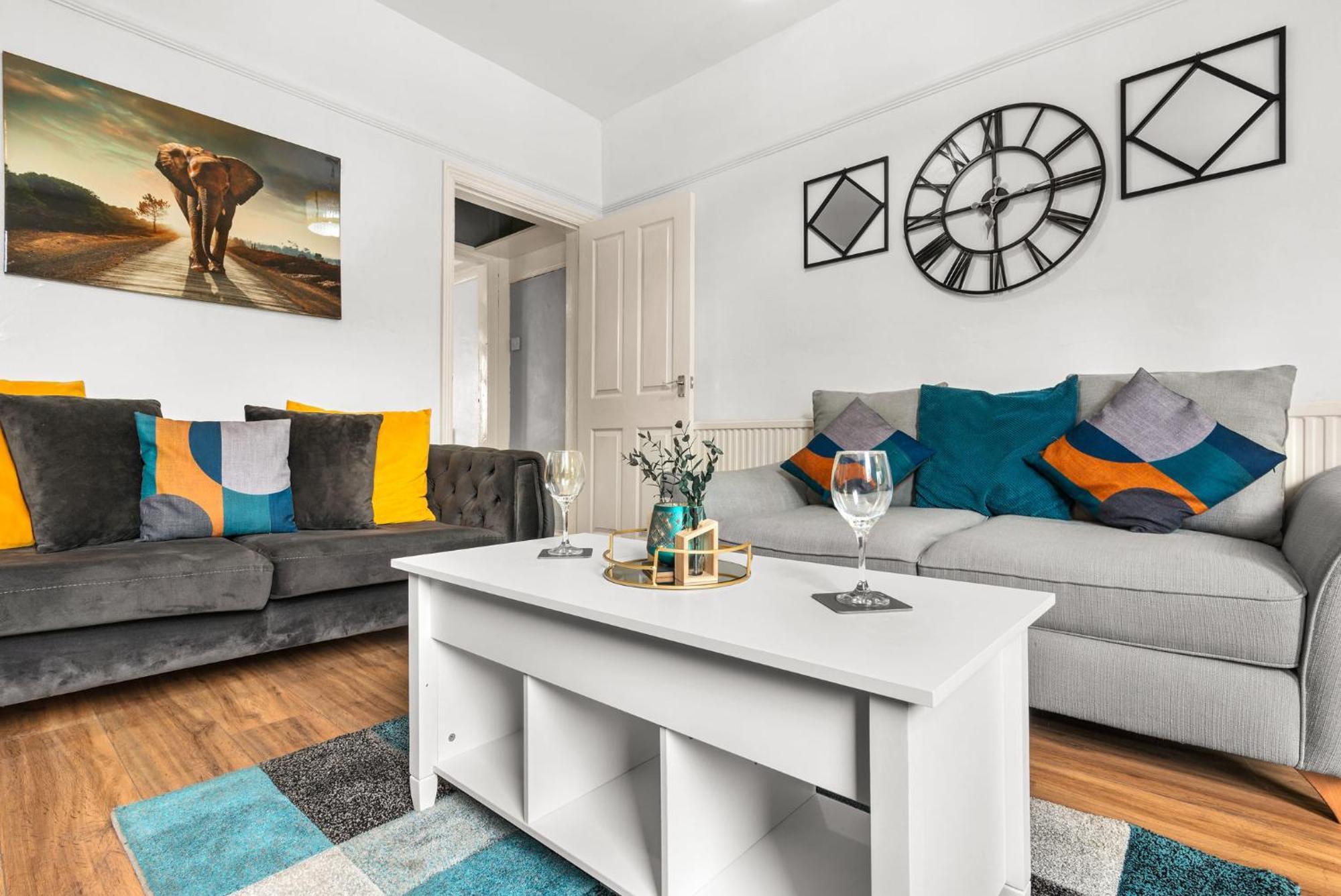 Hilltop Place Suites Near Meadowhall Σέφιλντ Εξωτερικό φωτογραφία