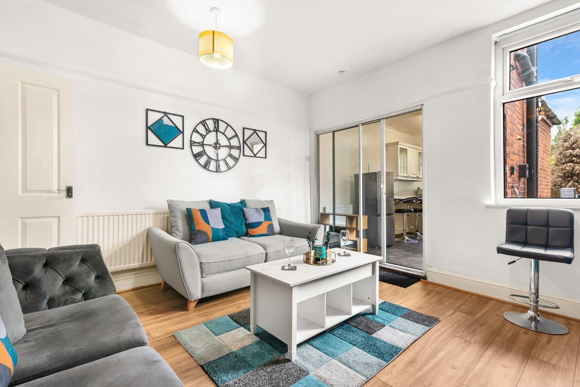 Hilltop Place Suites Near Meadowhall Σέφιλντ Εξωτερικό φωτογραφία